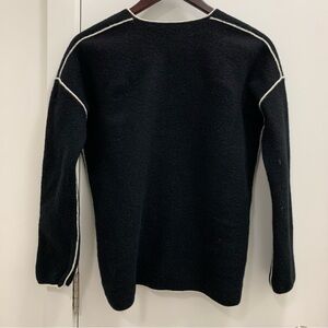 COS V-Neck Sweater 100% Wool in black women’s  size XS